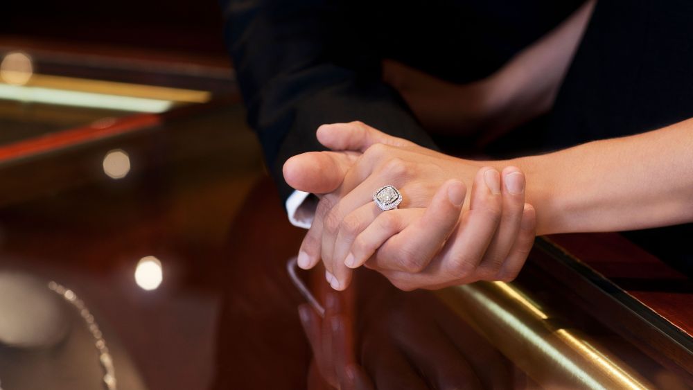 Why Lab-Created Diamond Rings Capturing Hearts